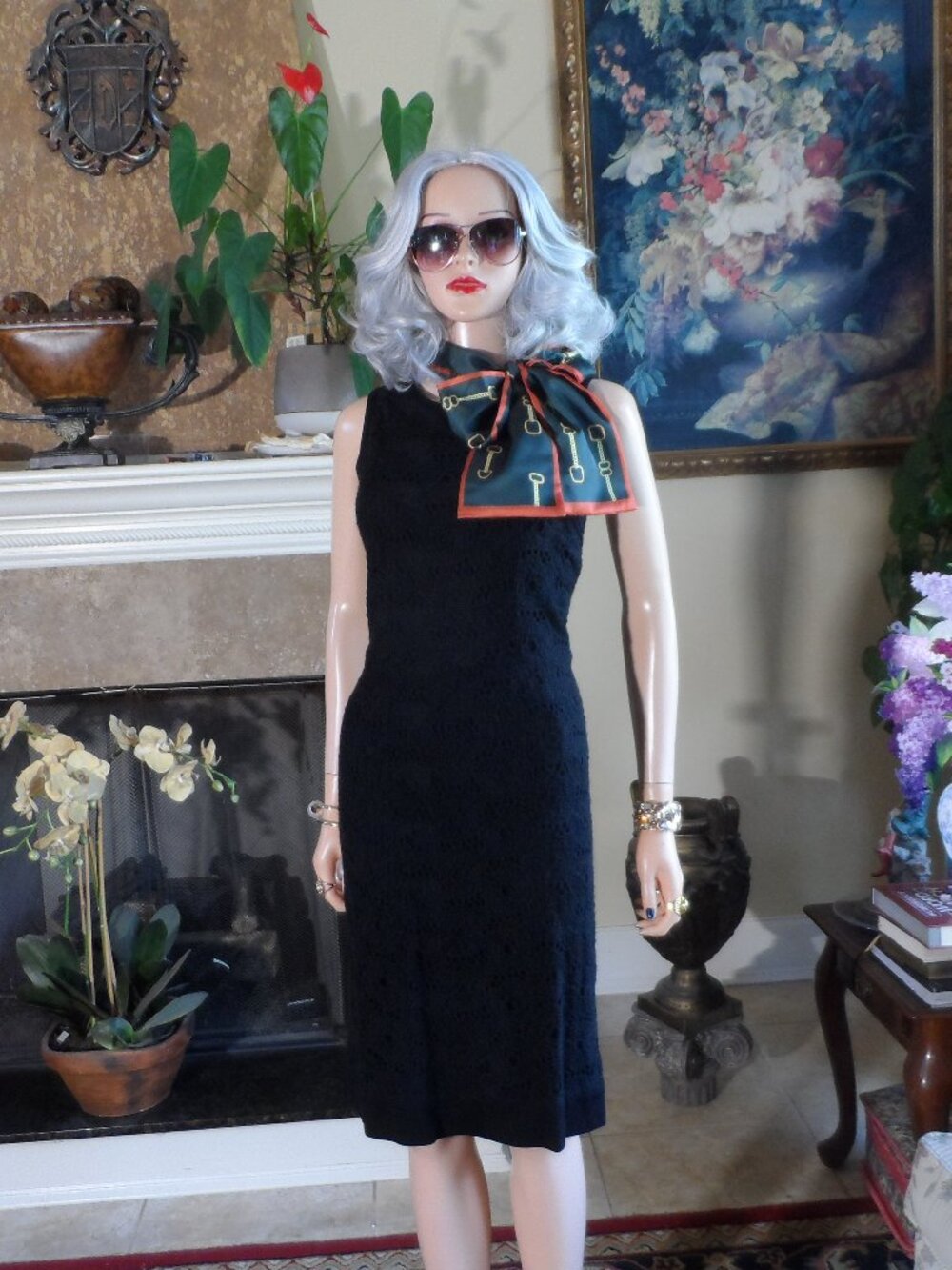 Dolce & Gabbana Black Textured Lace Sheath Dress Size IT 44 US 8